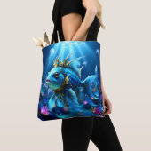 Zijn Koninklijke Visheid Tote Bag (Dichtbij)