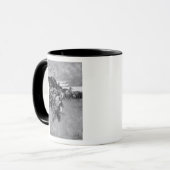 Zijn leger brak huilend uit en sloep. mok (Voorkant links)