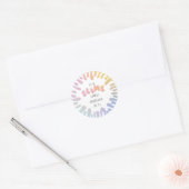 Zijn sliptijd regenboogverjaardagsstickers ronde sticker (Envelop)