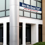 Zijn we al geweldig? Omdat ik me gewoon schaam Spandoek (Buitenkant Gebouw)