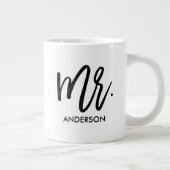 Zijn zeer eigen persoonlijke grote koffiekop (Rechts)