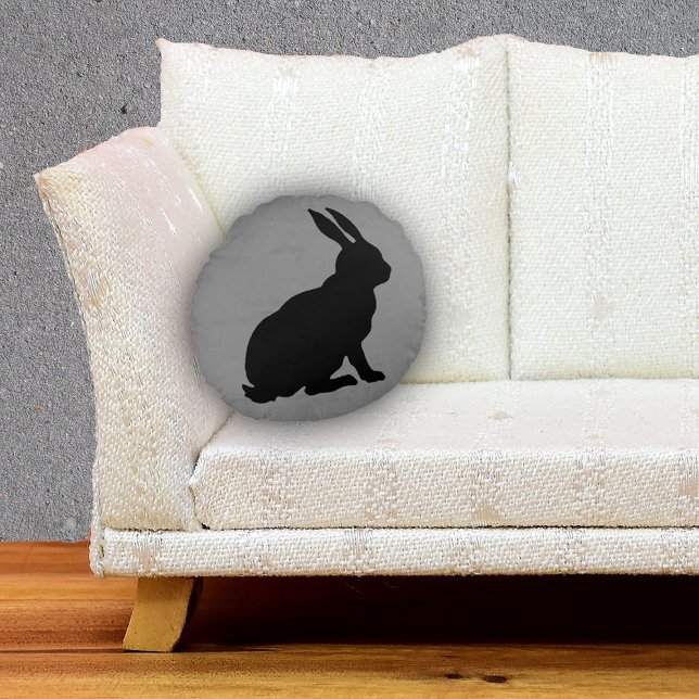 Zijprofiel Zittend zwart Konijn Marbled Grijs Rond Kussen (black silhouette bunny rabbit sitting on mottled grey round throw decorative pillow.)
