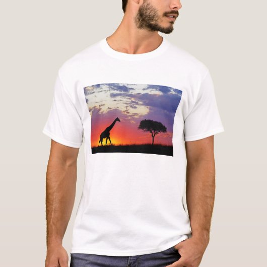 Zilhouette van giraffe bij zonsopgang, Giraffa T-shirt (Voorkant)