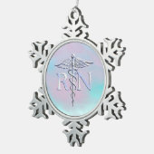 Zilver als RN Caduceus Medical Moeder Pearl Tin Sneeuwvlok Ornament (Rechts)