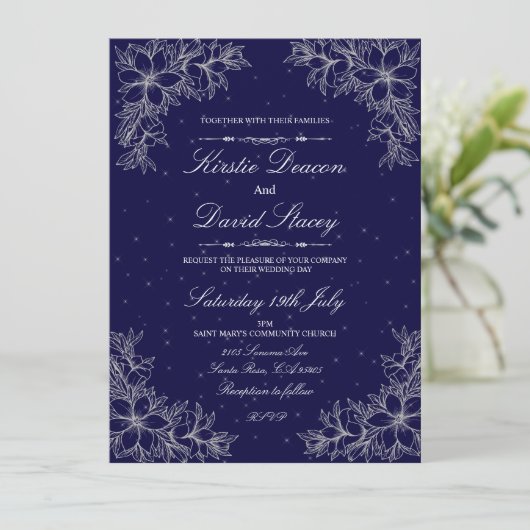 Zilver  Bloemen Bruiloft Uitnodiging (Staand voorkant)