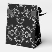 Zilver en Black Swirl Gothic Wedding Bedankdoosjes (Achterkant)