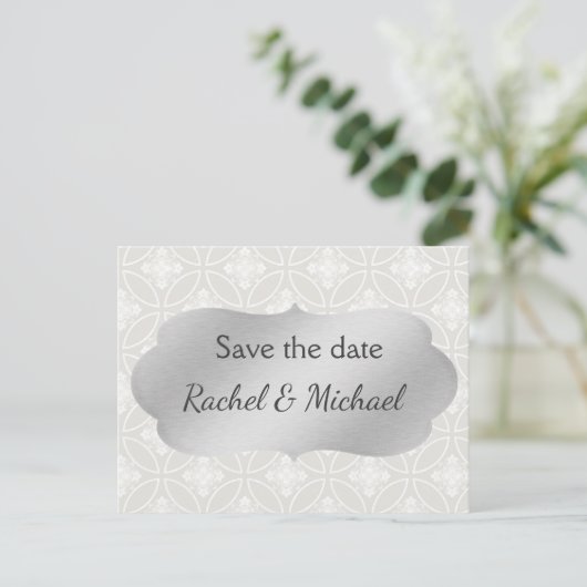Zilver en Wit Bewaar de datum Aankondigingskaart (Staand voorkant)