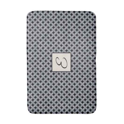 Zilver Geweven Rotan op Douanekleur met Monogram Badmat (Voorkant Verticaal)