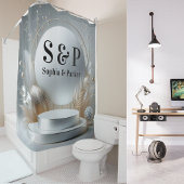 Zilver Grijs Podium Monogram Moderne Script Bruilo Douchegordijn