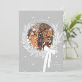 Zilver Grijs & Wit Kerst Krans Foto Feestdagenkaart (Staand voorkant)