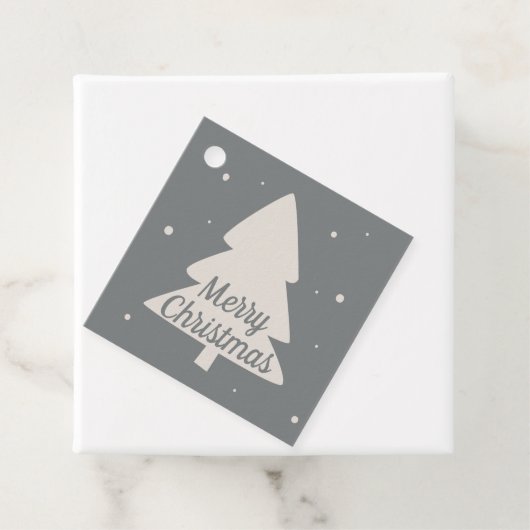 Zilver met witte pijnboom en snowflake kerstboom bedankjes labels (In situ)