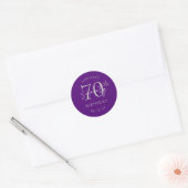Zilver Modern Script 70ste verjaardagsfeest Paars Ronde Sticker (Envelop)