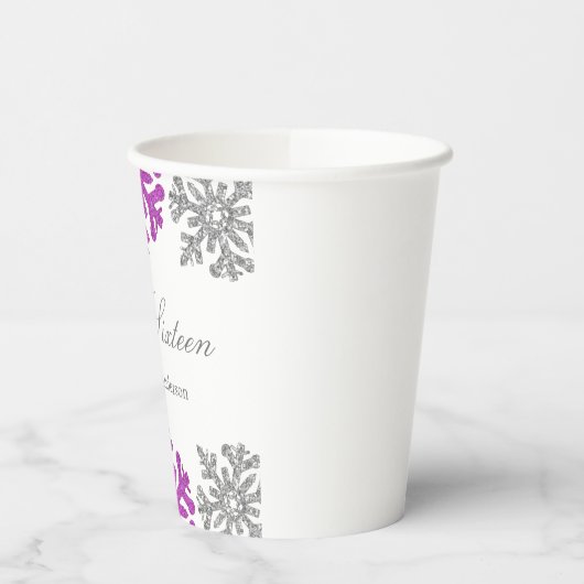 Zilver Paarse Snowflake Winter Sweet 16 Papieren Bekers (Links)