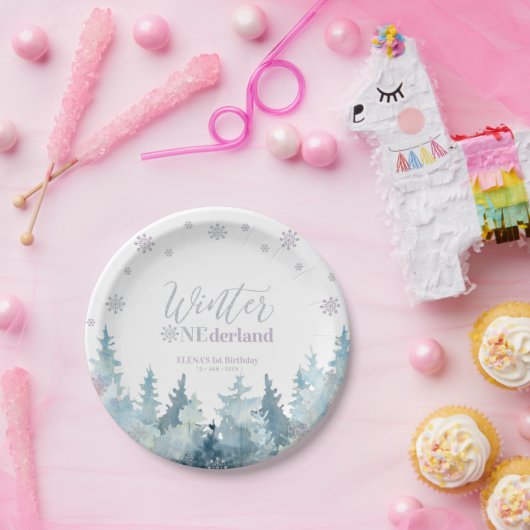 Zilver Paarse Winter Wonderland Sneeuw 1ste verjaa Papieren Bordje (Feest)