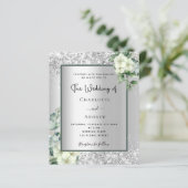 Zilver witte bloemige eucalyptus trouwuitnodiging (Staand voorkant)