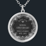 Zilver & Zwart 25ste bruiloft Jubileum Zilver Vergulden Ketting<br><div class="desc">Afbeelding van een zilverkleurige,  glanzende bloemige damast met witte diamanten en aanpasbare tekst,  '25th Wedding Jubileum.</div>