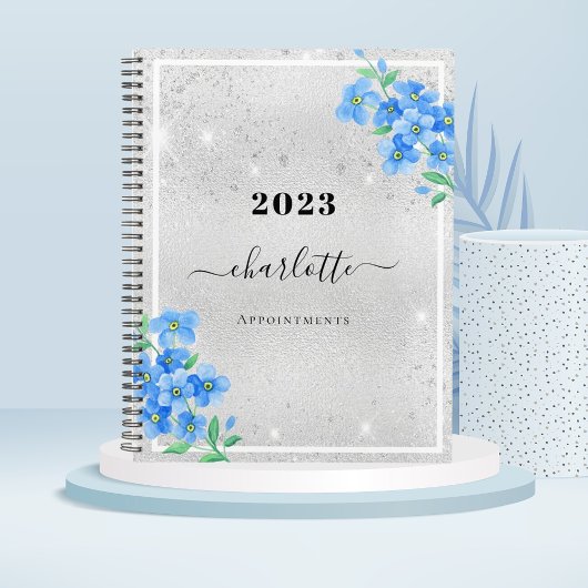 Zilverblauwe bloemen naam afspraak 2026 planner