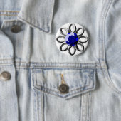 Zilverbloem met blauwe steen ronde button 5,7 cm (In situ)