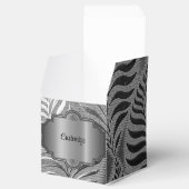 Zilveren blad motief kubus bedankdoosjes (Geopend)