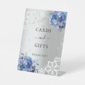 Zilveren blauwe bloemen kant kaarten geschenken te reclamebord met voetstuk (Voorkant)