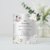 Zilveren bloemen foto 10e huwelijksuitnodiging (Staand voorkant)