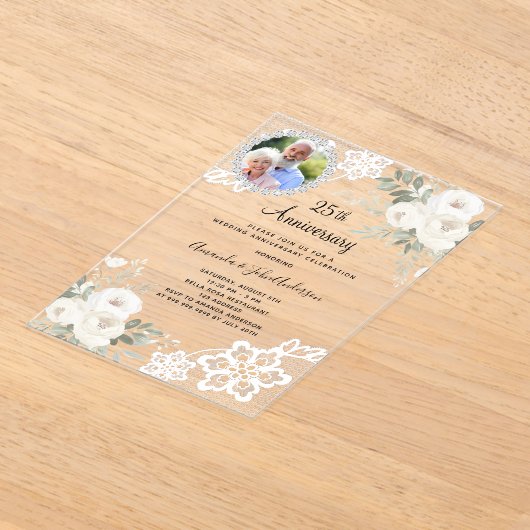 Zilveren bloemen foto 25ste huwelijksverjaardag acryl uitnodigingen (Laagn)