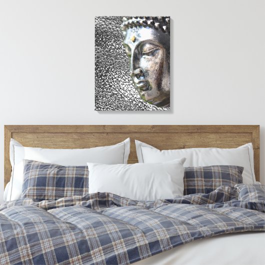 Zilveren Boeddha Gezicht Canvas Print (Insitu (Slaapkamer))