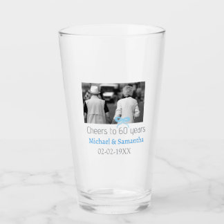 ZILVEREN boog proost op 60 jaar jubileum huwelijk  Glas