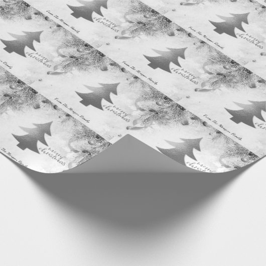 Zilveren dennenboom, ballen Vrolijk Kerstfeest Cadeaupapier (Hoek)