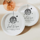 Zilveren Disco Ball Laatste Disco Bachelorette Par Papieren Bordje<br><div class="desc">Dit zijn Silver Disco Ball Last Disco Bachelorette Party Paper Borden!</div>