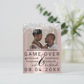 Zilveren druppelsGrappige Save The Date koppel fot Briefkaart (Staand voorkant)