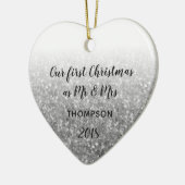 Zilveren eerste kerst als meneer en mevrouw getrou keramisch ornament (Links)