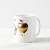 Zilveren en gouden appel mok (Voorkant rechts)
