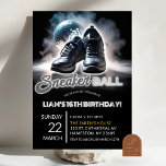 Zilveren en Witte Disco Sneakerball Verjaardag Kaart<br><div class="desc">Sneaker Ball Kids Verjaardagsfeest,  Air Jordan Kids Verjaardagsfeest,  Laten we het Sneakerball Uitnodiging,  Rainbow Sneakers Verjaardagsfeest.</div>