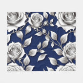 Zilveren en Witte Rozen Fleece Deken (Voorkant (Horizontaal))