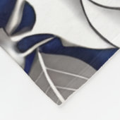 Zilveren en Witte Rozen Fleece Deken (Hoek)