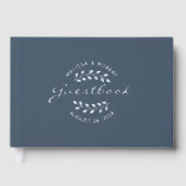 Zilveren folie krans op blauwe bruiloft gastenboek (Voorkant)