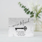 Zilveren Glitter Marble Key Nieuwe Adres Aankondig Aankondigingskaart (Staand voorkant)