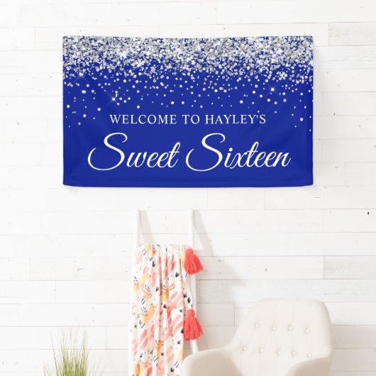 Zilveren Glitter op Royal Blue Sweet Sixteen Spandoek (Insitu)