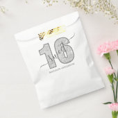 Zilveren Glitter Script Sweet 16 Verjaardag Bedankzakje (Gezegeld)