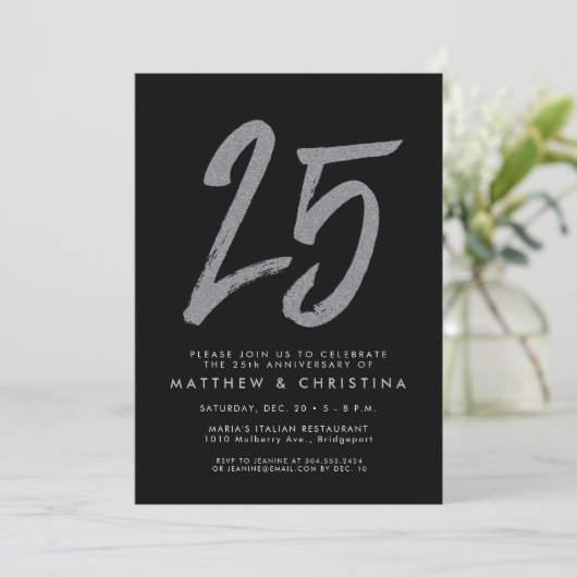 Zilveren glitters 25e verjaardagsfeest uitnodiging (Staand voorkant)