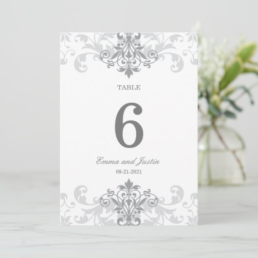 Zilveren Grijze Ironwork Elegante Bruiloft Tafelnu Kaart (Staand voorkant)