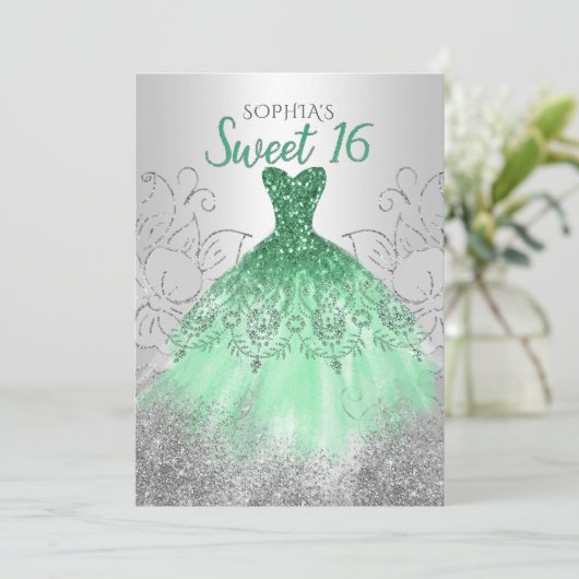 Zilveren groene glinsterjurk Sweet 16 verjaardag Kaart (Staand voorkant)