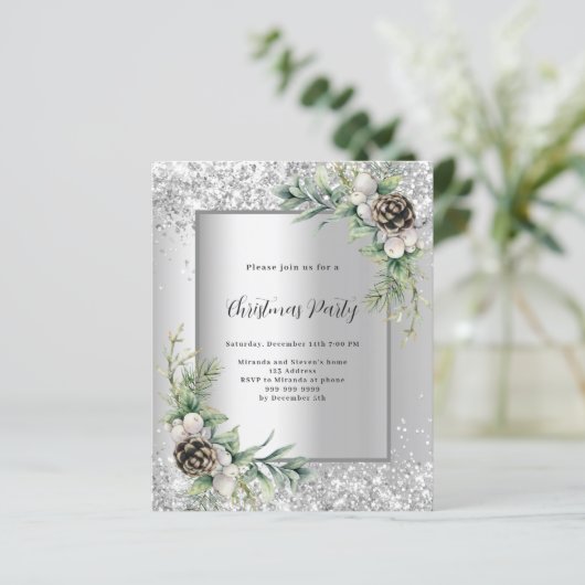 Zilveren kegels groene kerst Party uitnodiging (Staand voorkant)