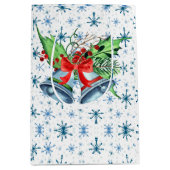 Zilveren kerstaven, Holly en Blauwe Snowflakes Medium Cadeauzakje (Voorkant)
