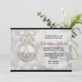 Zilveren kerstbal op Bokeh Lights party Kaart (Staand voorkant)