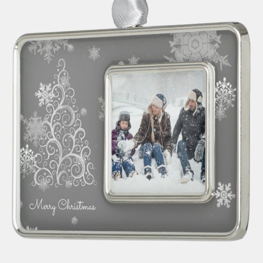 Zilveren kerstboom en sneeuwvlokken verzilverd omlijst ornament (Links)