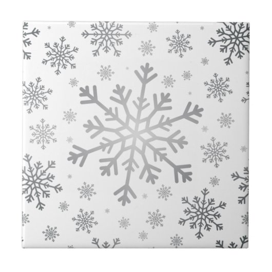  zilveren kerstsnowflakes op winterwit tegeltje (Voorkant)