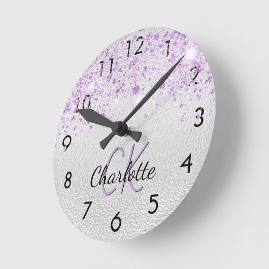 Zilveren lavendel mousserend monogram ronde klok (Hoek)