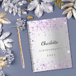 Zilveren lavendel violet glitter naam 2025 planner<br><div class="desc">Een faux zilverkleurige achtergrond versierd met paarse,  violette faux glitterstof. Personaliseer en voeg een naam,  titel en jaar toe.</div>